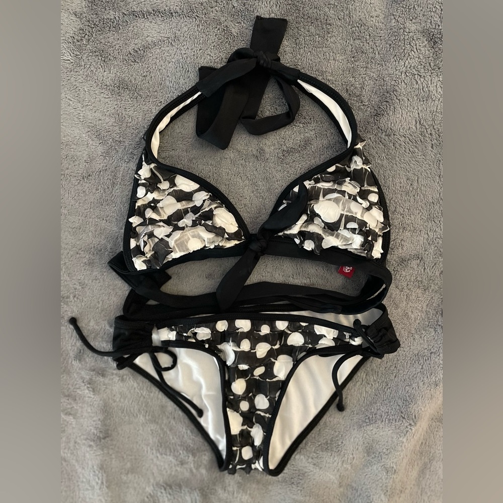 Guess bikini